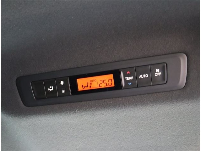 トヨタ ヴォクシー ２．０ ＺＳ 煌ＩＩ R1年 (関東) 99