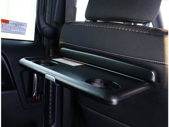 トヨタ ヴォクシー ２．０ ＺＳ 煌ＩＩ R1年 (関東) 99