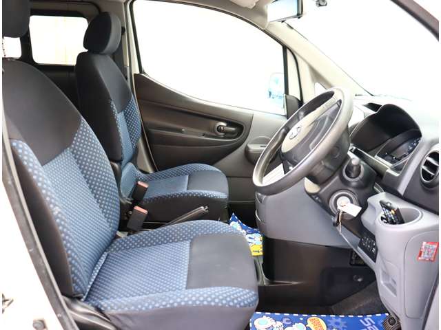 日産 ＮＶ２００バネット １．６ １６Ｘ－２Ｒ H23年 (関東) 99