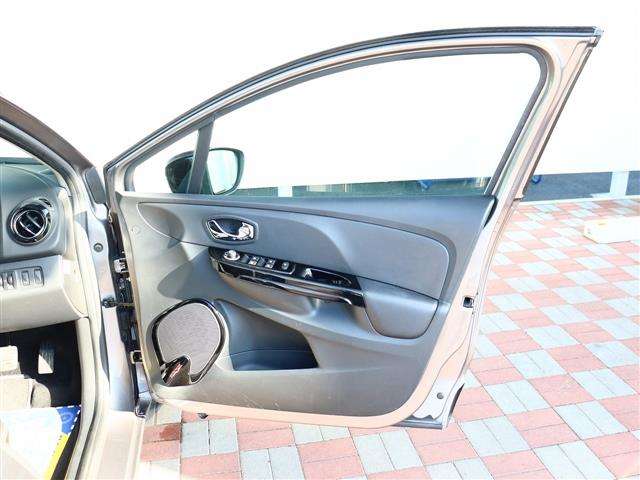 ルノー ルーテシア インテンス H26年 (関東) 99