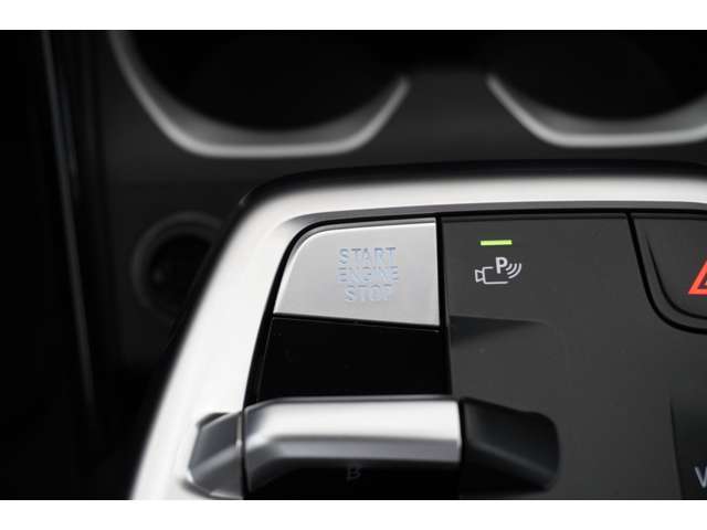 ＢＭＷ Ｘ２ Ｘドライブ２０Ｉ Ｍスポーツ ４ＷＤ R6年 (近畿) 99