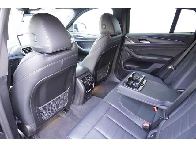 ＢＭＷ Ｘ４ Ｘドライブ２０Ｄ Ｍスポーツ ディーゼルターボ ４ＷＤ R5年 (近畿) 99