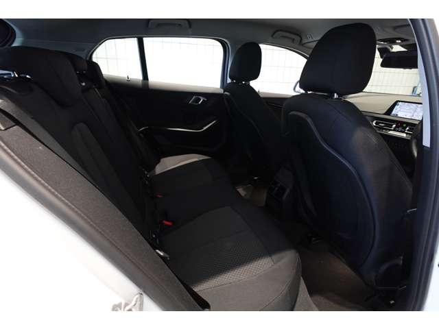 ＢＭＷ １シリーズ １１８Ｄ プレイ ディーゼルターボ R6年 (近畿) 99