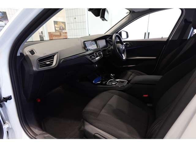 ＢＭＷ １シリーズ １１８Ｄ プレイ ディーゼルターボ R6年 (近畿) 99