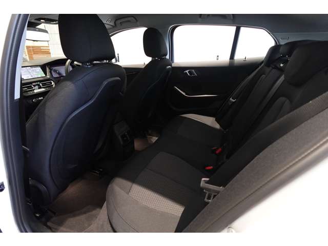 ＢＭＷ １シリーズ １１８Ｄ プレイ ディーゼルターボ R6年 (近畿) 99