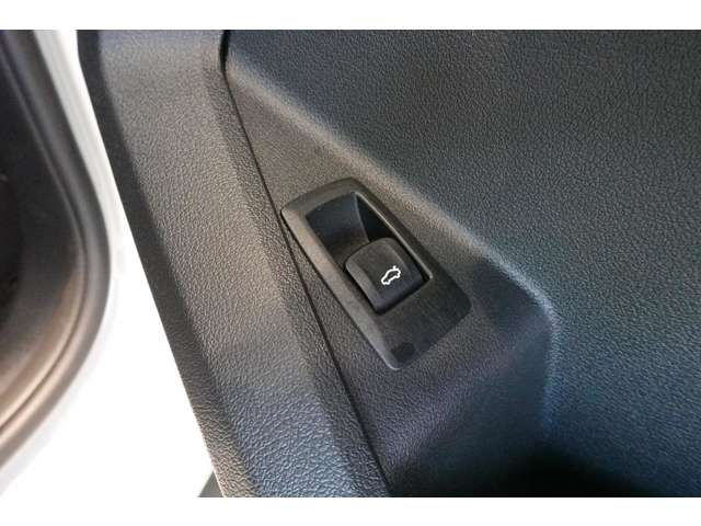 ＢＭＷ １シリーズ １１８Ｄ プレイ ディーゼルターボ R6年 (近畿) 99