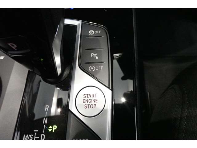 ＢＭＷ １シリーズ １１８Ｄ プレイ ディーゼルターボ R6年 (近畿) 99