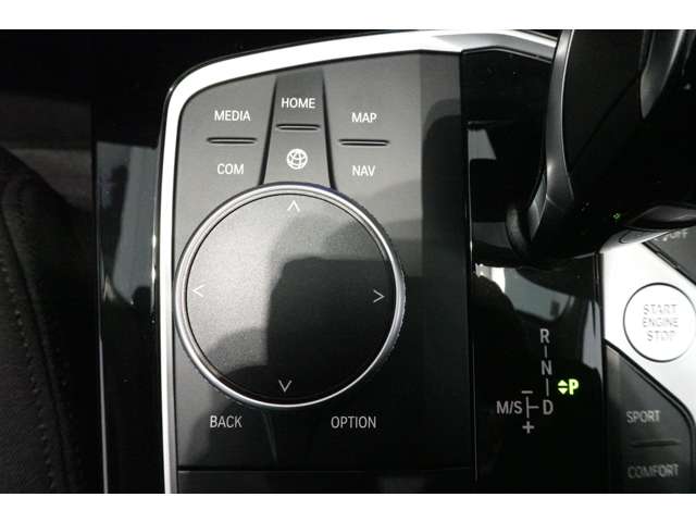 ＢＭＷ １シリーズ １１８Ｄ プレイ ディーゼルターボ R6年 (近畿) 99