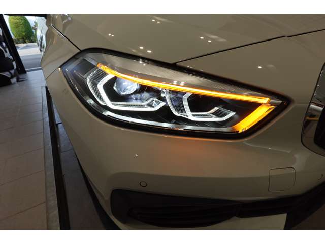 ＢＭＷ １シリーズ １１８Ｄ プレイ ディーゼルターボ R6年 (近畿) 99