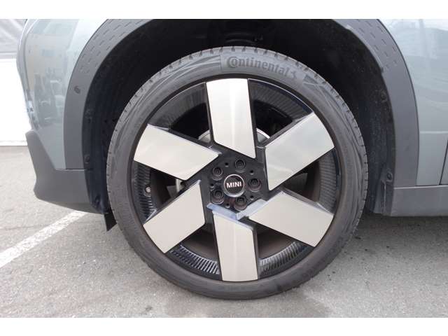 ミニ ミニカントリーマン Ｓ ＡＬＬ４ ＤＣＴ ４ＷＤ R6年 (近畿) 99