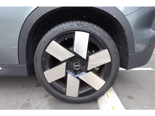 ミニ ミニカントリーマン Ｓ ＡＬＬ４ ＤＣＴ ４ＷＤ R6年 (近畿) 99