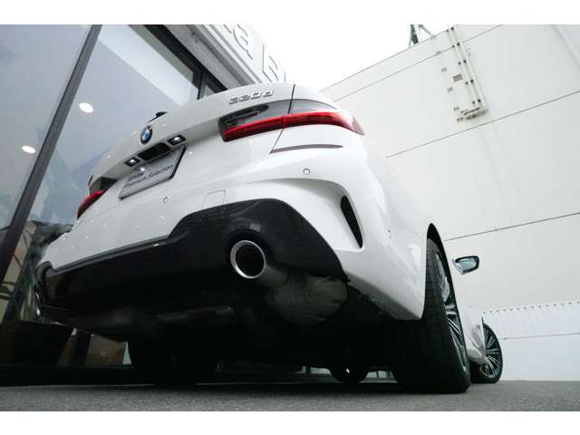 ＢＭＷ ３シリーズ ３２０Ｄ Ｘドライブ Ｍスポーツ ディーゼルターボ ４ＷＤ R4年 (近畿) 99