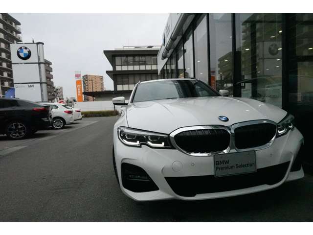 ＢＭＷ ３シリーズ ３２０Ｄ Ｘドライブ Ｍスポーツ ディーゼルターボ ４ＷＤ R4年 (近畿) 99