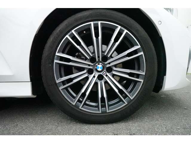 ＢＭＷ ３シリーズ ３２０Ｄ Ｘドライブ Ｍスポーツ ディーゼルターボ ４ＷＤ R4年 (近畿) 99