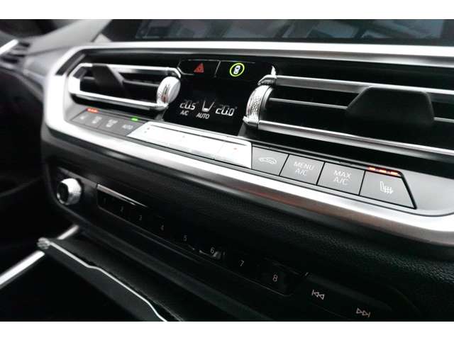 ＢＭＷ ３シリーズ ３２０Ｄ Ｘドライブ Ｍスポーツ ディーゼルターボ ４ＷＤ R4年 (近畿) 99