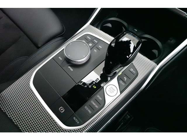 ＢＭＷ ３シリーズ ３２０Ｄ Ｘドライブ Ｍスポーツ ディーゼルターボ ４ＷＤ R4年 (近畿) 99