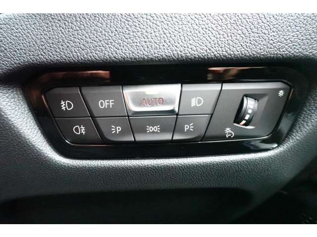 ＢＭＷ ３シリーズ ３２０Ｄ Ｘドライブ Ｍスポーツ ディーゼルターボ ４ＷＤ R4年 (近畿) 99