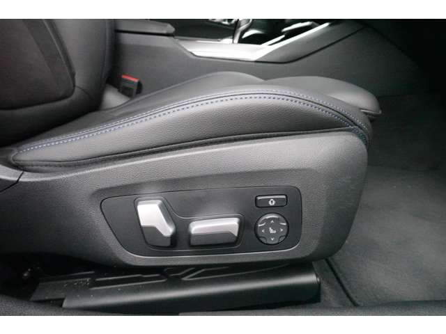 ＢＭＷ ３シリーズ ３２０Ｄ Ｘドライブ Ｍスポーツ ディーゼルターボ ４ＷＤ R4年 (近畿) 99