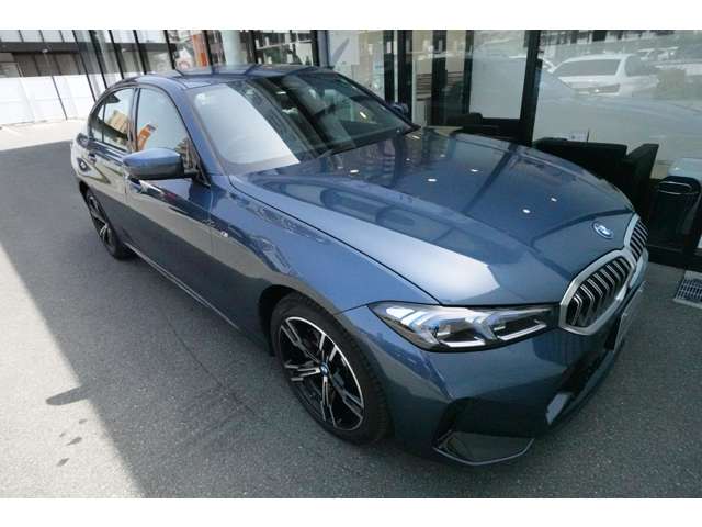 ＢＭＷ ３シリーズ ３３０ｅ　Ｍスポーツ R6年 (近畿) 99