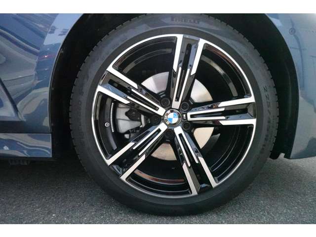 ＢＭＷ ３シリーズ ３３０ｅ　Ｍスポーツ R6年 (近畿) 99