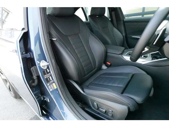 ＢＭＷ ３シリーズ ３３０ｅ　Ｍスポーツ R6年 (近畿) 99