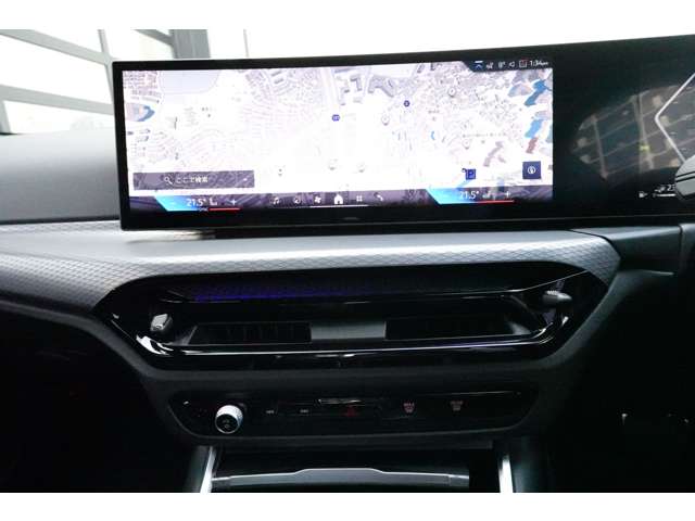 ＢＭＷ ３シリーズ ３３０ｅ　Ｍスポーツ R6年 (近畿) 99