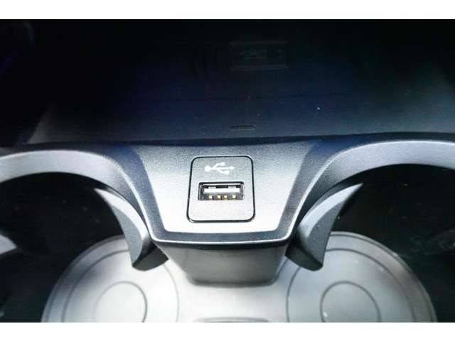 ＢＭＷ ３シリーズ ３３０ｅ　Ｍスポーツ R6年 (近畿) 99