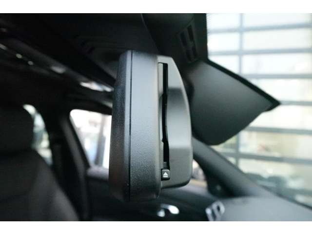 ＢＭＷ ３シリーズ ３３０ｅ　Ｍスポーツ R6年 (近畿) 99