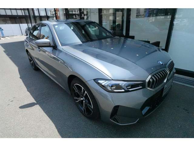 ＢＭＷ ３シリーズ ３３０ｅ　Ｍスポーツ R6年 (近畿) 99