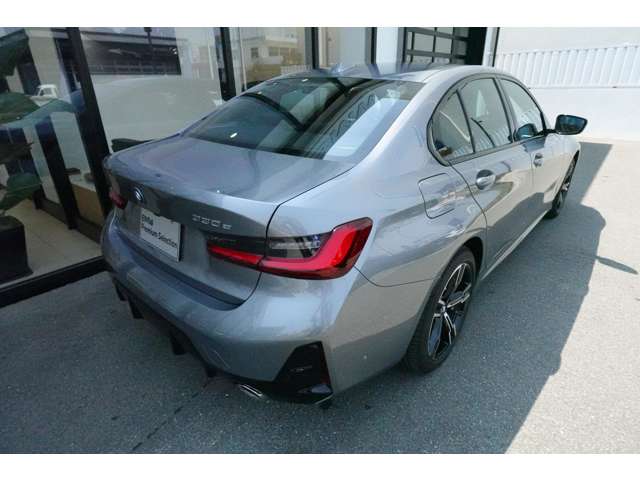 ＢＭＷ ３シリーズ ３３０ｅ　Ｍスポーツ R6年 (近畿) 99