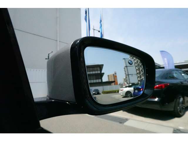 ＢＭＷ ３シリーズ ３３０ｅ　Ｍスポーツ R6年 (近畿) 99