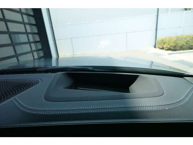 ＢＭＷ ３シリーズ ３３０ｅ　Ｍスポーツ R6年 (近畿) 99