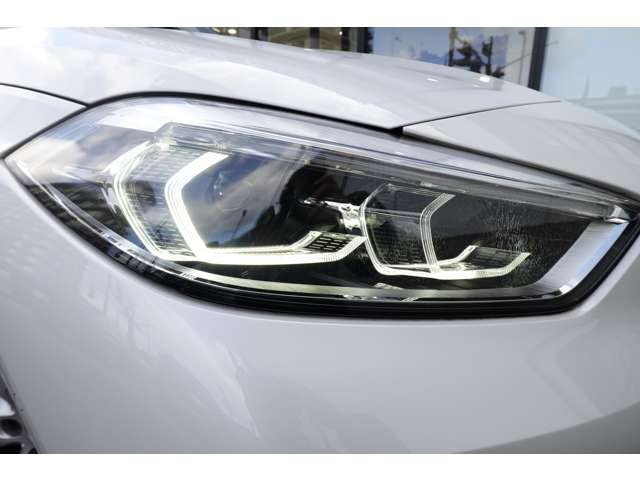 ＢＭＷ １シリーズ １１８Ｄ プレイ エディション ジョイ プラス ディーゼルターボ R3年 (近畿) 99