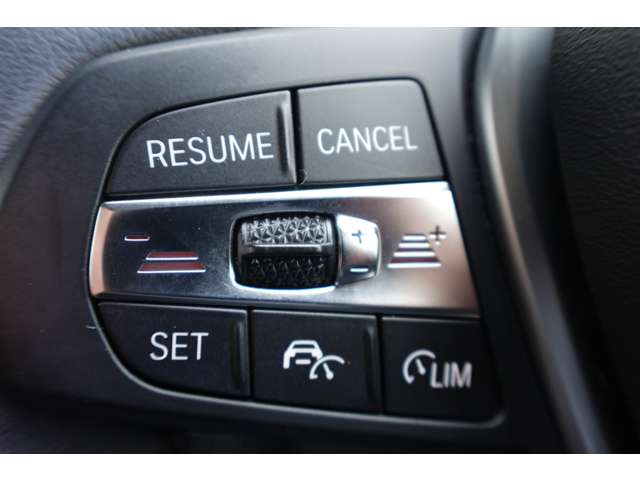 ＢＭＷ １シリーズ １１８Ｄ プレイ エディション ジョイ プラス ディーゼルターボ R3年 (近畿) 99