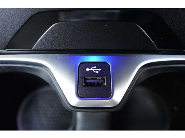 ＢＭＷ １シリーズ １１８Ｄ プレイ エディション ジョイ プラス ディーゼルターボ R3年 (近畿) 99