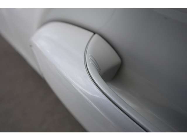 ＢＭＷ １シリーズ １１８Ｄ プレイ エディション ジョイ プラス ディーゼルターボ R3年 (近畿) 99