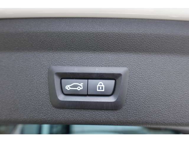 ＢＭＷ １シリーズ １１８Ｄ プレイ エディション ジョイ プラス ディーゼルターボ R3年 (近畿) 99