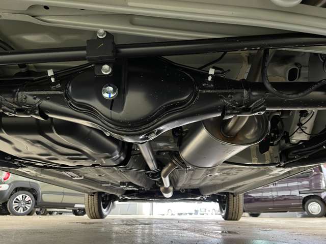 スズキ クロスビー １．０ ハイブリッド ＭＺ ４ＷＤ R6年 (北海道) 99