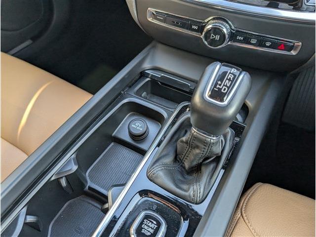 ボルボ Ｖ６０ Ｔ５　モメンタム R1年 (東北) 99