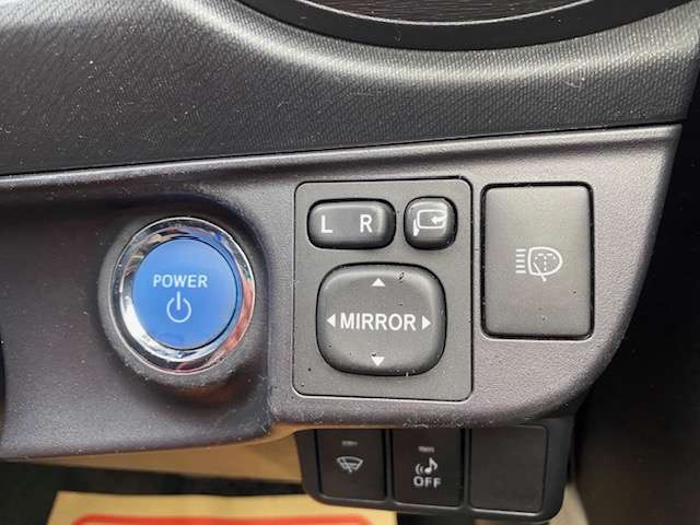 トヨタ アクア １．５ Ｓ H24年 (東北) 99