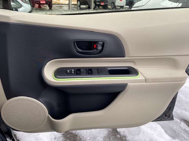 トヨタ アクア １．５ Ｓ H24年 (東北) 99