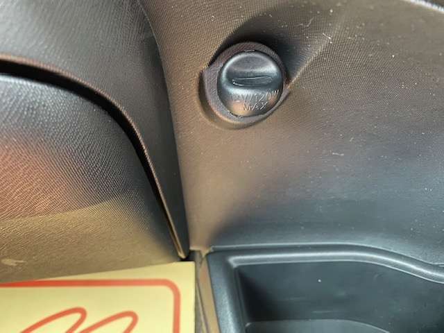 トヨタ アクア １．５ Ｓ H24年 (東北) 99