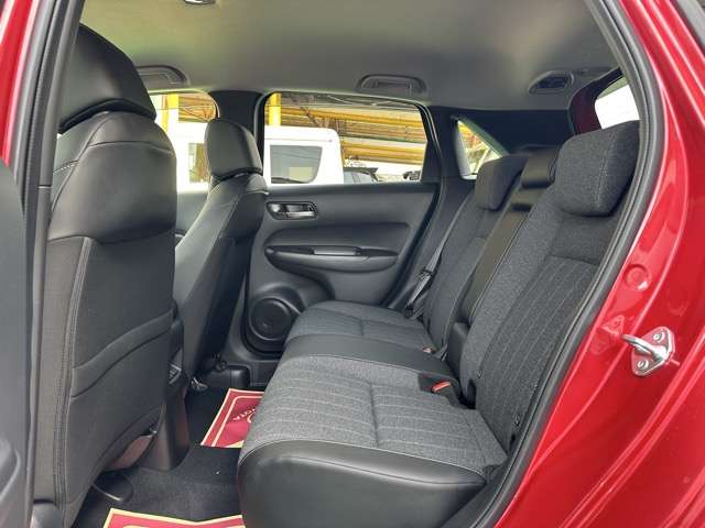 ホンダ フィット　ハイブリッド １．５ Ｅ：ＨＥＶ ホーム ブラックスタイル R6年 (東海) 99