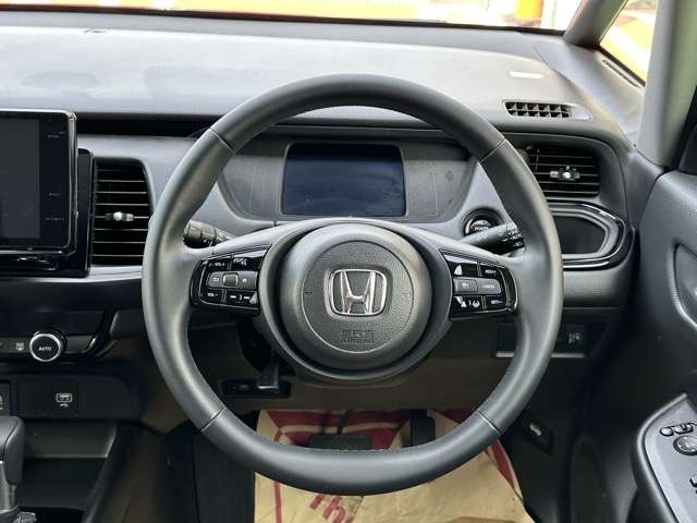ホンダ フィット　ハイブリッド １．５ Ｅ：ＨＥＶ ホーム ブラックスタイル R6年 (東海) 99