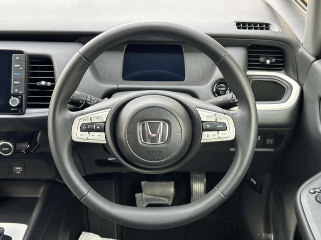 ホンダ フィット　ハイブリッド １．５ Ｅ：ＨＥＶ ホーム R6年 (東海) 99