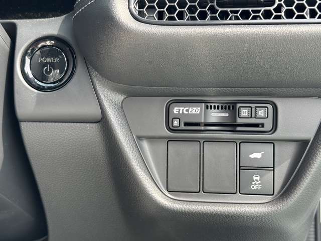 ホンダ ＺＲ－Ｖ ２．０ Ｅ：ＨＥＶ Ｚ R6年 (東海) 99