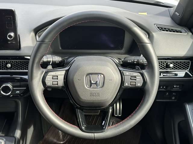 ホンダ シビック　ハイブリッド ２．０ Ｅ：ＨＥＶ R4年 (東海) 99