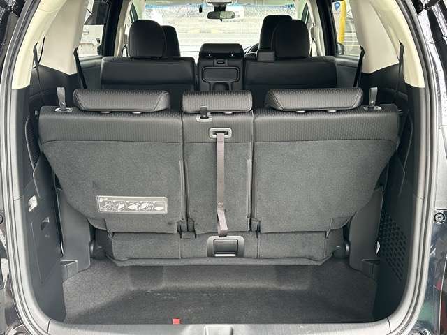 ホンダ オデッセイ　ハイブリッド ２．０ Ｅ：ＨＥＶ アブソルート R3年 (東海) 99