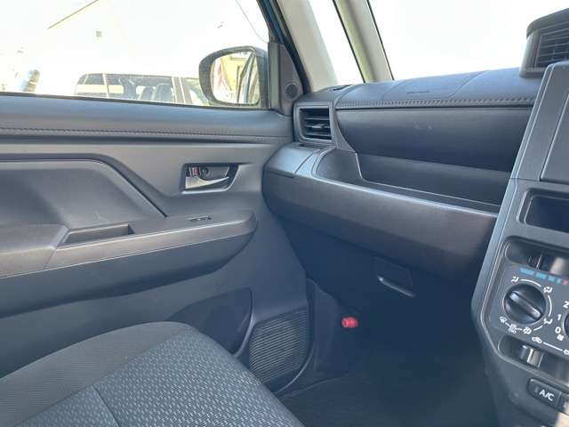 トヨタ ルーミー １．０ Ｘ R5年 (東海) 99