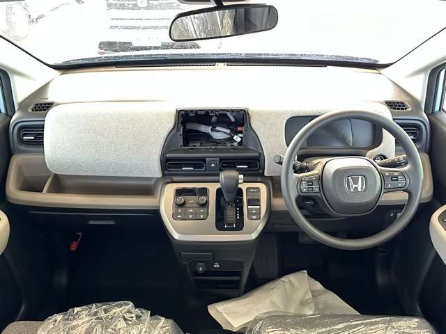 ホンダ フリード　ハイブリッド １．５ Ｅ：ＨＥＶ エアー R6年 (東海) 99